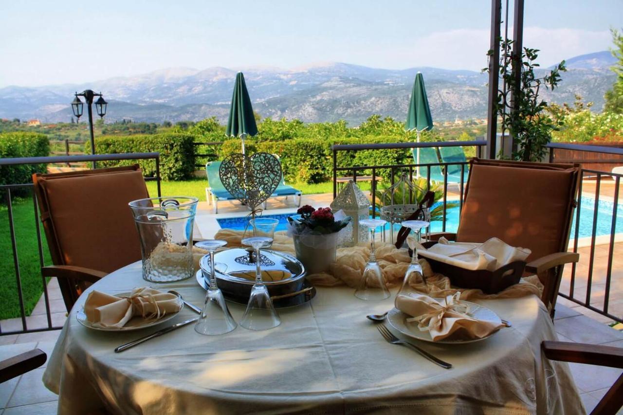 Traditional Villa Mandola Livathos  Exterior photo